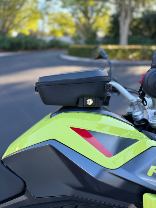 BMW F900GS Click System Tank Bag Bundle SHAD E091CL