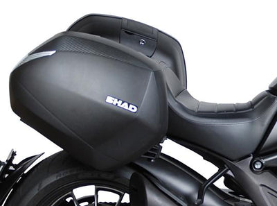 Ducati Diavel 1200 (12-­18) SH36 Side Cases Package